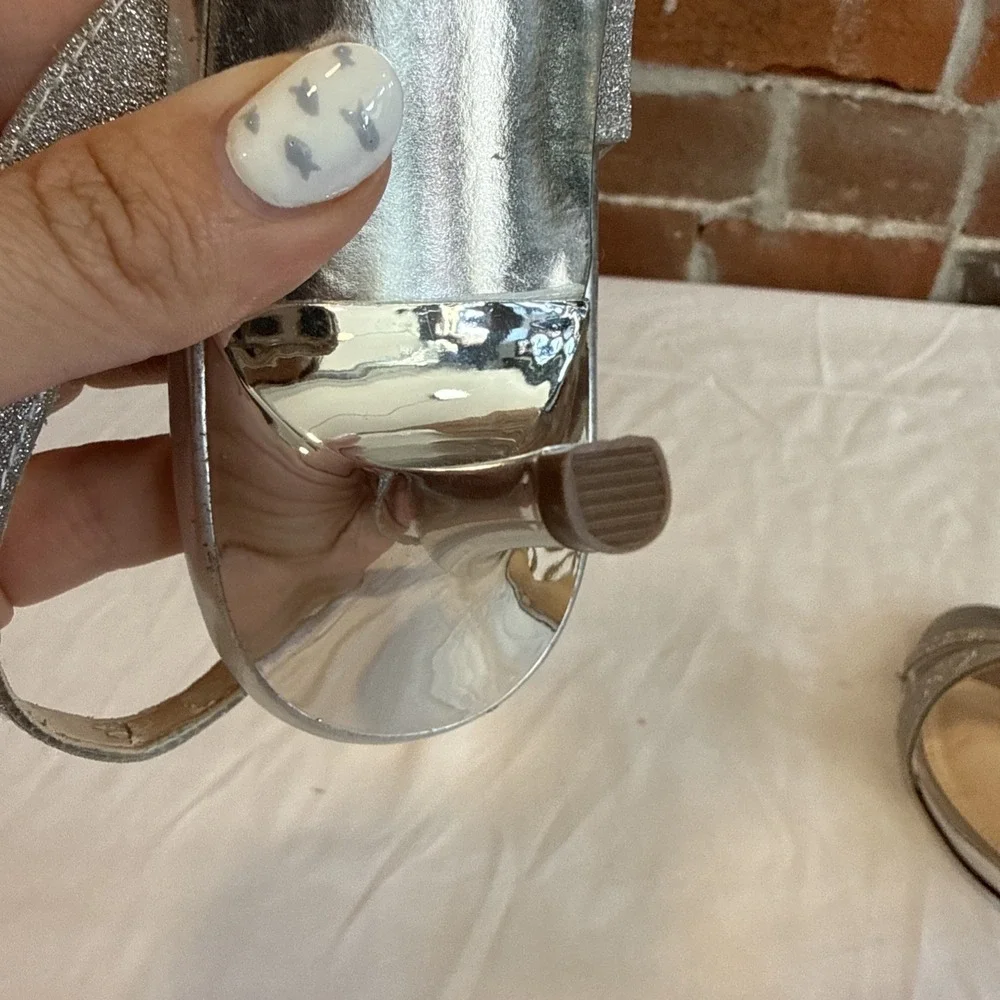 Y2K Silver Nina Heels Size 8.5 Glitter Slingback Sandals, Strappy Glam Look New
